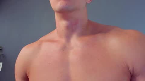 twitter REECET26 instagram RECCETAYLOR online show from 09/18/25, 02:19