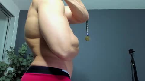 twitter REECET26 instagram RECCETAYLOR online show from 02/07/26, 01:31