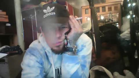 Snapshot of recka810 chatting on 03/02/25, 10:27 recka810 online show from 03/02/25, 10:27