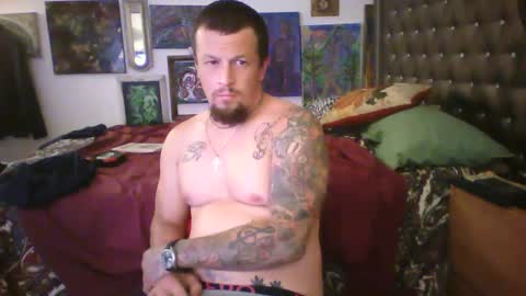 Snapshot of recka810 chatting on 09/21/25, 01:51 recka810 online show from 09/21/25, 01:51