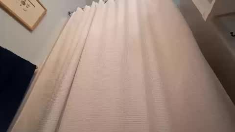 Snapshot of recka810 chatting on 10/12/25, 11:26 recka810 online show from 10/12/25, 11:26