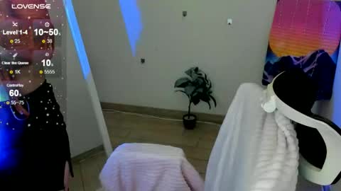 Bestie online show from 02/18/26, 02:02