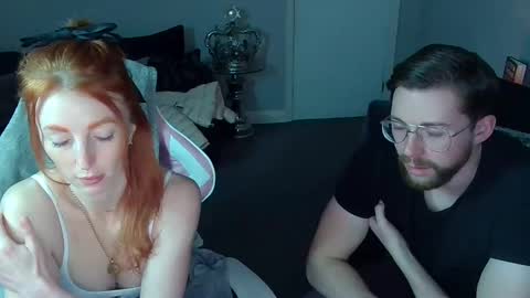 Snapshot of red_firesquirt chatting on 02/10/25, 09:25 Red - online show from 02/10/25, 09:25