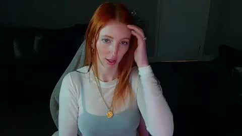Snapshot of red_firesquirt chatting on 02/19/25, 03:27 Red - online show from 02/19/25, 03:27