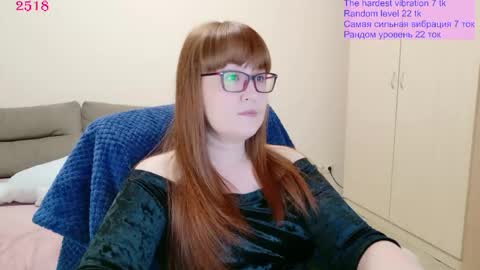 Snapshot of red_fox777 chatting on 05/27/26, 07:33 Lisa online show from 05/27/26, 07:33