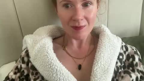 Rosie online show from 09/25/25, 09:02