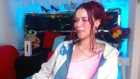 Luna online show from 01/17/25, 01:25