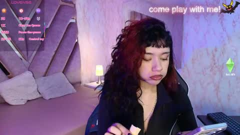 red_pandaa online show from 05/12/26, 03:14