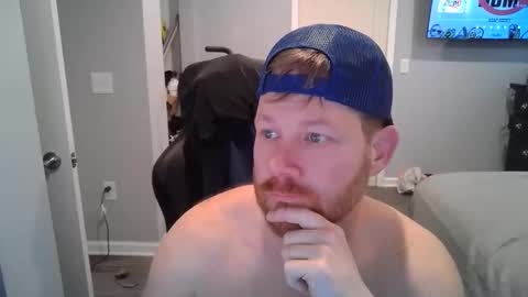 Snapshot of redbeardready4u chatting on 02/14/26, 02:25 Redbeardready4u online show from 02/14/26, 02:25