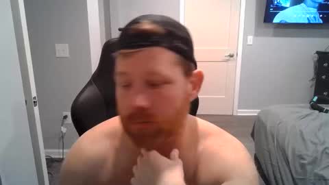 Snapshot of redbeardready4u chatting on 03/15/26, 09:32 Redbeardready4u online show from 03/15/26, 09:32