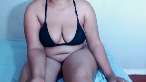 redbonexx22 online show from 03/03/26, 10:54