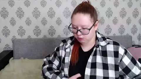 Chloe online show from 10/13/25, 05:18