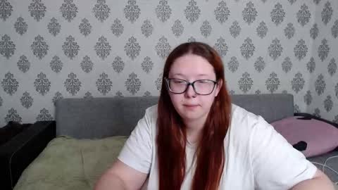 Chloe online show from 10/14/25, 12:06