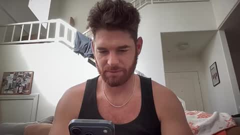 Snapshot of reddead7100 chatting on 11/21/25, 06:50 reddead7100 online show from 11/21/25, 06:50