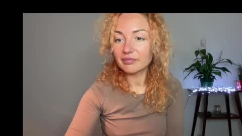 reddgirll online show from 03/05/25, 12:05