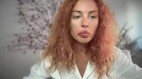 reddgirll online show from 09/23/25, 07:17