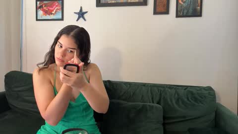 redfloweer online show from 02/07/26, 03:05