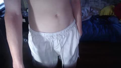 Snapshot of redhead6inch chatting on 09/08/25, 11:04 RedHead6Inch online show from 09/08/25, 11:04