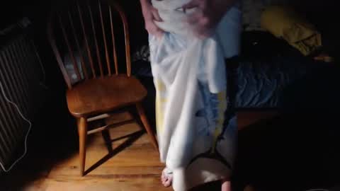 Snapshot of redhead6inch chatting on 09/17/25, 01:18 RedHead6Inch online show from 09/17/25, 01:18