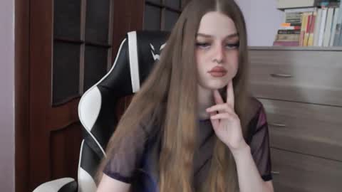 Lily online show from 11/16/25, 02:17