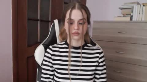 Lily online show from 03/14/26, 03:23