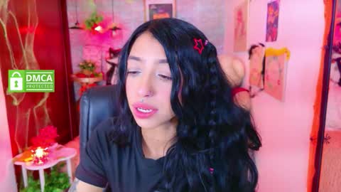Lili Lopez online show from 10/10/25, 07:57