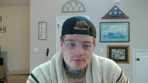 Snapshot of redinthebed chatting on 03/12/25, 03:46 InkedGinger online show from 03/12/25, 03:46