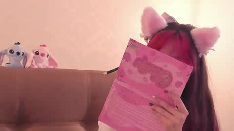 Snapshot of redmeloddy chatting on 02/23/25, 07:28 Meloddy online show from 02/23/25, 07:28