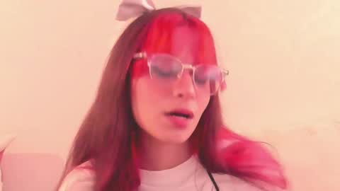 Snapshot of redmeloddy chatting on 02/25/25, 07:58 Meloddy online show from 02/25/25, 07:58