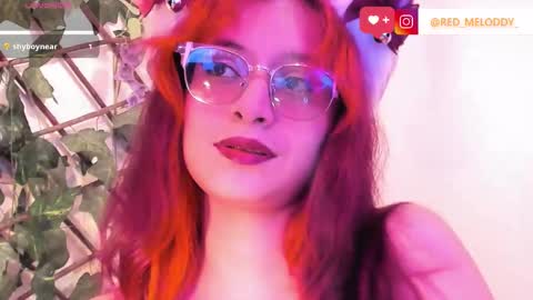 Snapshot of redmeloddy chatting on 11/02/25, 08:11 Meloddy online show from 11/02/25, 08:11