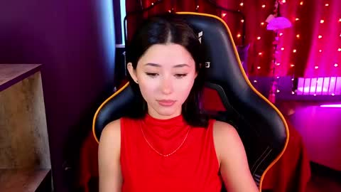 Snapshot of redmidnight_ chatting on 05/14/26, 03:19 Kiara online show from 05/14/26, 03:19