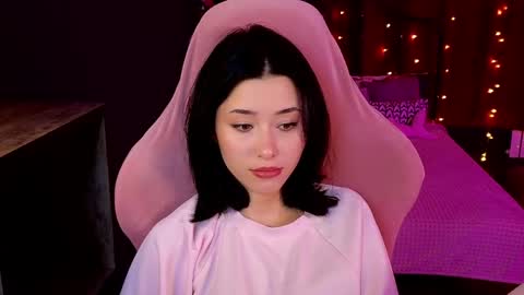 Snapshot of redmidnight_ chatting on 05/23/26, 08:57 Kiara online show from 05/23/26, 08:57