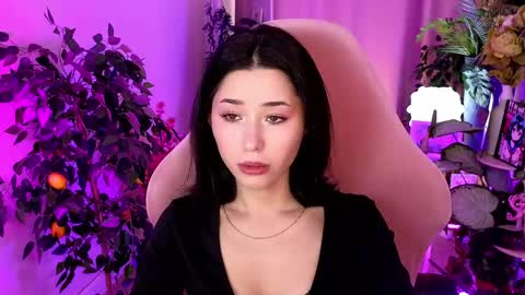 Snapshot of redmidnight_ chatting on 05/26/26, 10:11 Kiara online show from 05/26/26, 10:11