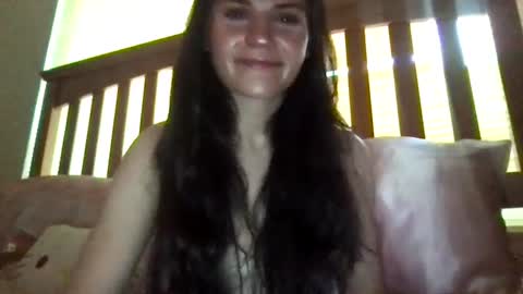 Penelope online show from 01/01/25, 08:47