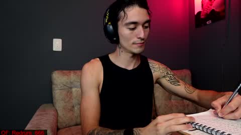 Red online show from 12/10/24, 03:09