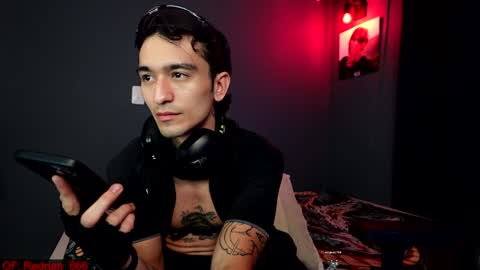 Red online show from 12/13/24, 05:05