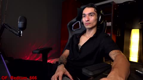 Red online show from 12/21/24, 03:58