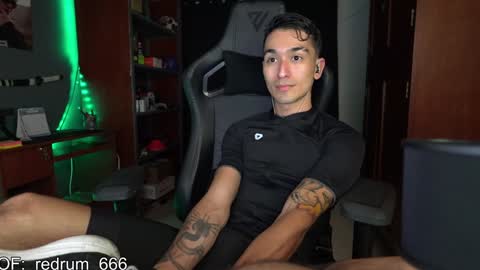 Red online show from 02/02/25, 10:17