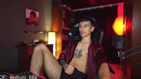 Red online show from 03/08/25, 04:23