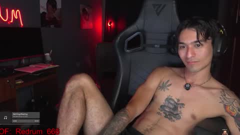 Red online show from 12/21/25, 02:19