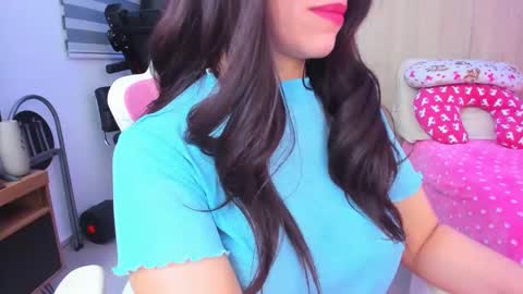 redski77 online show from 01/24/25, 09:17