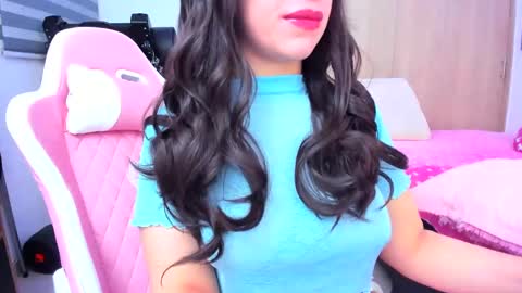 redski77 online show from 03/12/25, 06:18