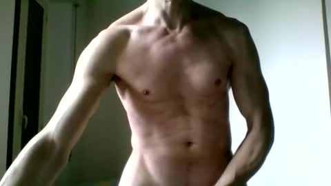 redstep0 online show from 01/17/26, 01:27