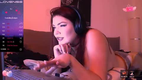 Red online show from 12/22/24, 03:00