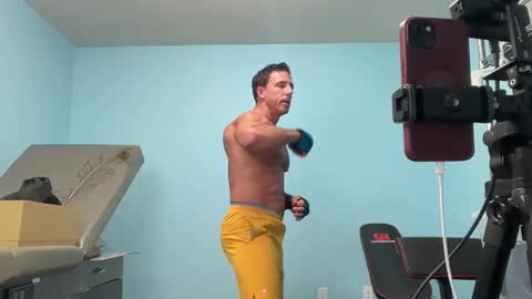 Snapshot of reeserideout chatting on 10/03/25, 12:29 Reese Rideout online show from 10/03/25, 12:29