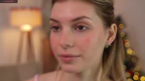 JessyinCherri yang online show from 12/20/24, 07:55