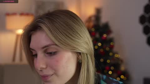 JessyinCherri yang online show from 12/21/24, 01:21