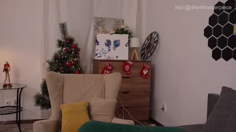 JessyinCherri yang online show from 12/22/24, 11:41