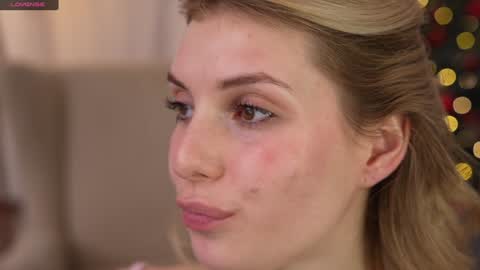 JessyinCherri yang online show from 12/27/24, 10:23