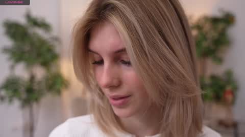 JessyinCherri yang online show from 01/19/25, 07:25